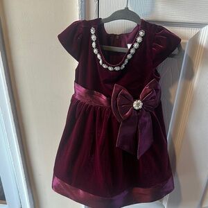 Charming Velvet Dress with Bow
